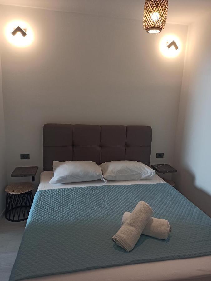 Appartamento Grannyanny Šibenik Esterno foto