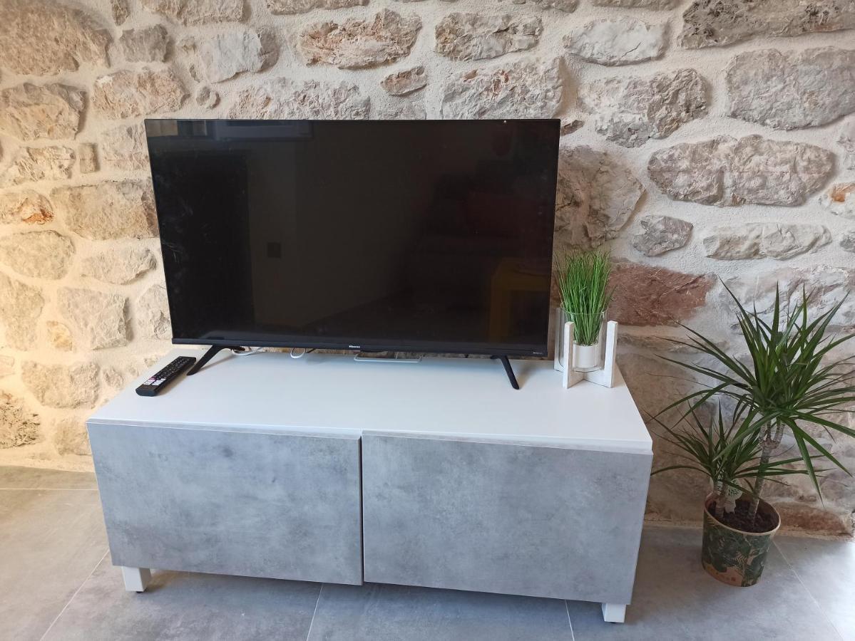 Appartamento Grannyanny Šibenik Esterno foto